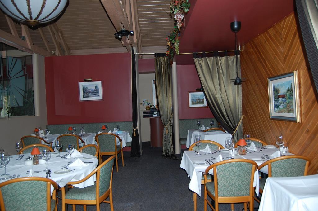 Auberge Godard Nominingue Eksteriør bilde